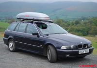 Kamei 300 roof box and bars package deal